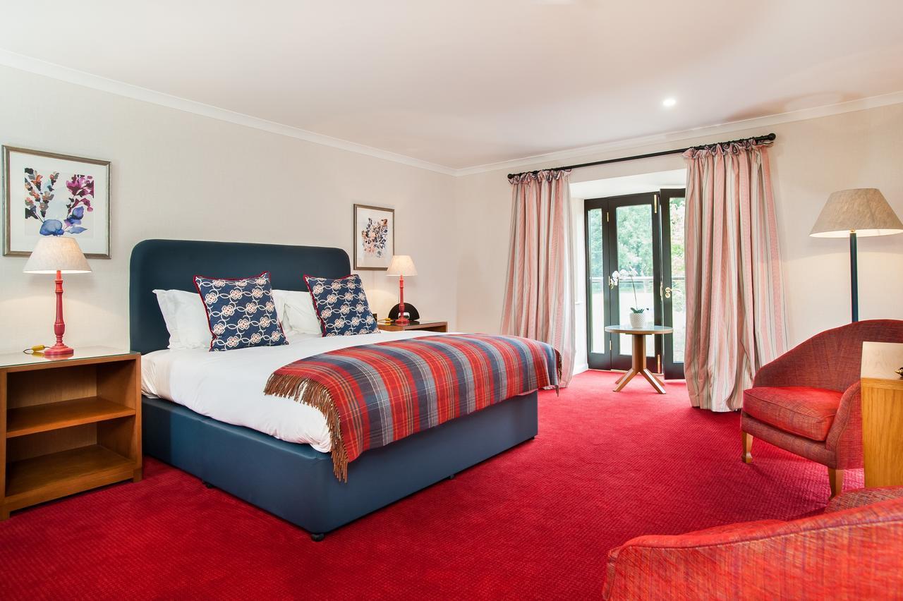 Parkway Hotel & Spa كمبران المظهر الخارجي الصورة