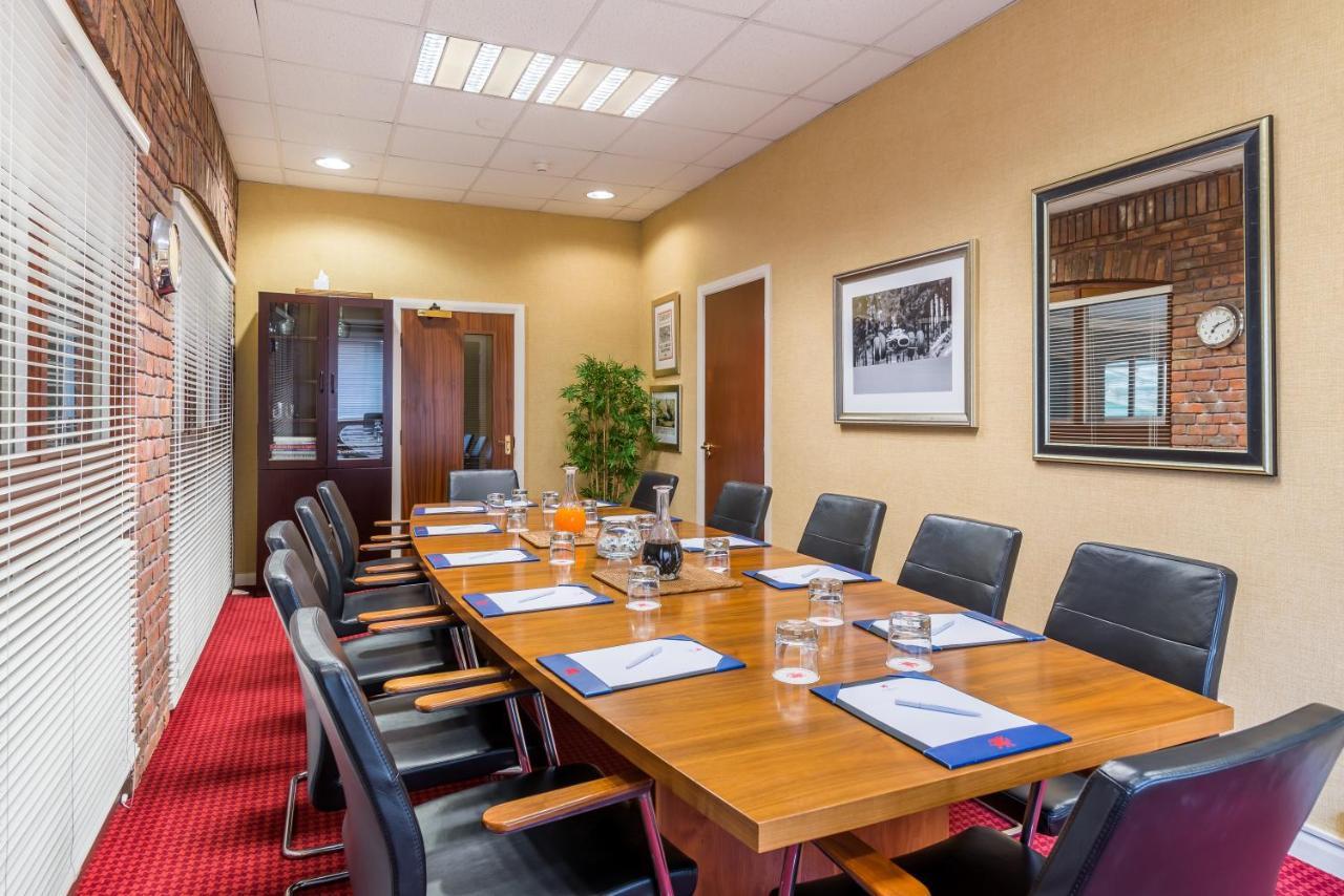 Parkway Hotel & Spa كمبران المظهر الخارجي الصورة